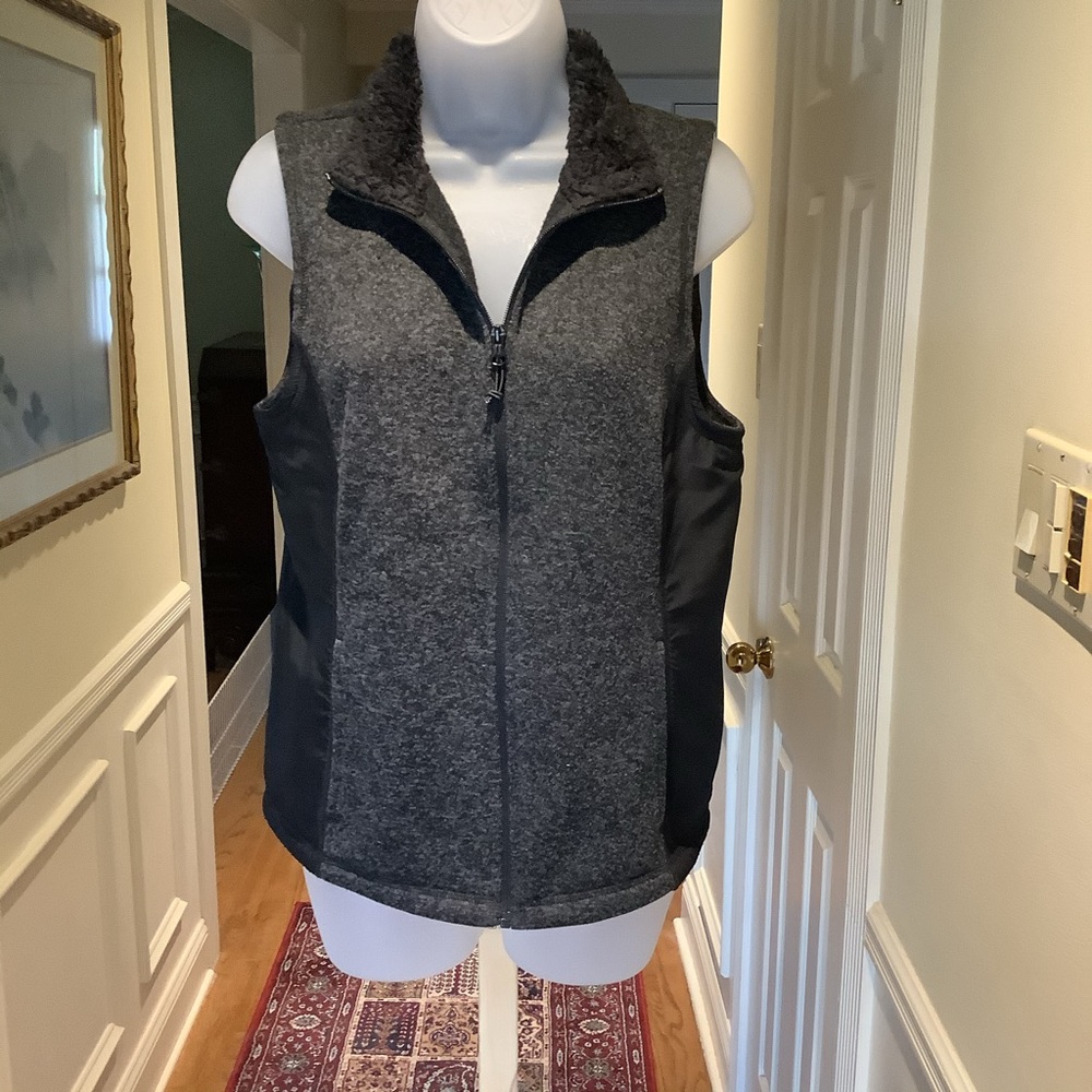 GH Bass - Lady black/gray fleece vest, Size: M
